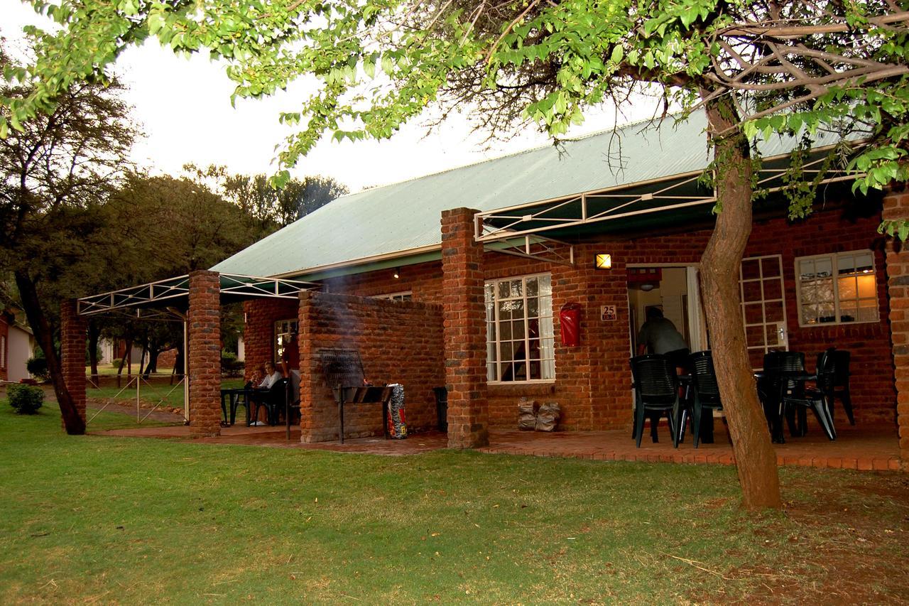 Bakgatla Resort Pilanesberg Bagian luar foto